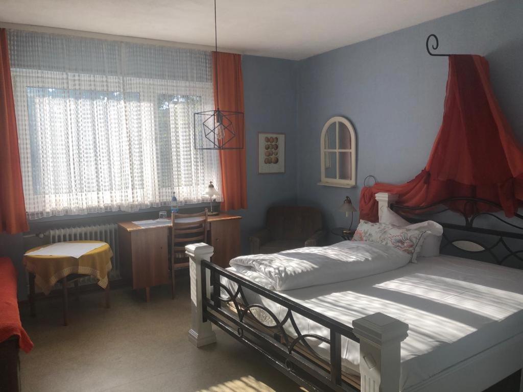 Pension Klaus Бад-Зальцшлирф Экстерьер фото